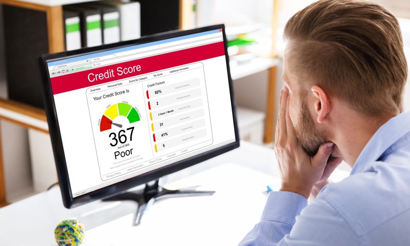 מכה לביידן: פיץ' הורידה את דירוג האשראי של ארה"ב