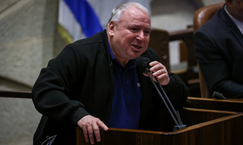 חוזר לממשלה: הכנסת אישרה את מינויו של אמסלם