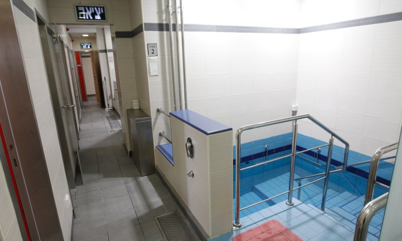 לאלפי נשים בחיפה אין מקווה כבר ארבע שנים