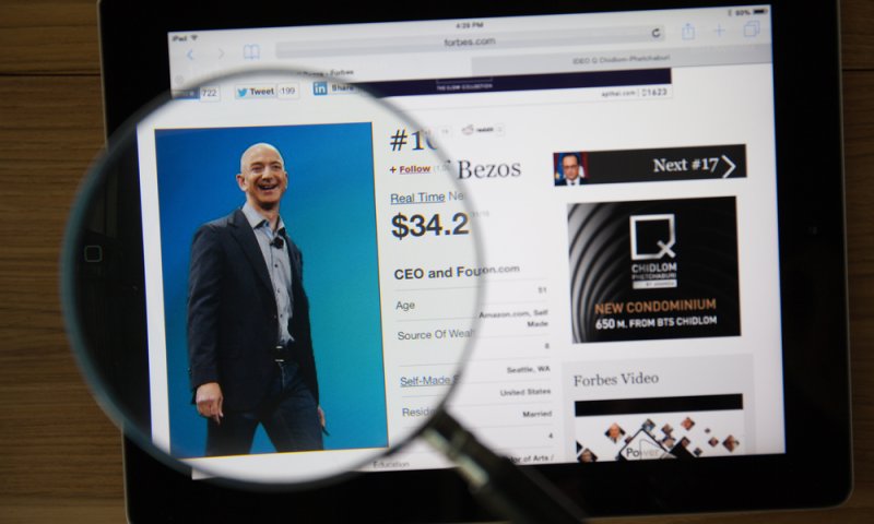 לא רק גנץ: סעודיה פרצה לטלפון של מנכ"ל אמזון