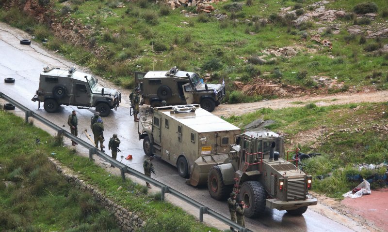 "קפצתי ימינה והרכב פגע בי"; הלוחם שנפצע משחזר