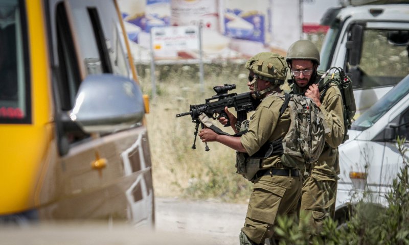 פיגוע ירי בכניסה לשכם; מחבל נעצר ללא נפגעים