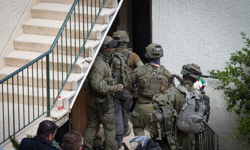 תכנן פיגוע בטווח המיידי: פלסטיני משכם נעצר בלוד