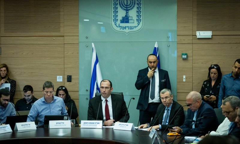 ועדת החוקה אישרה את השלב הראשון ברפורמה