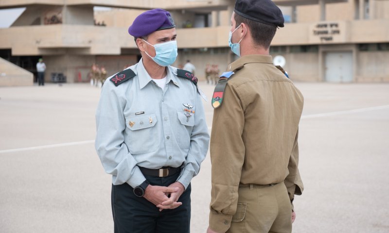 סגן הרמטכ"ל: "להיות קצין זה להוביל מלפנים"