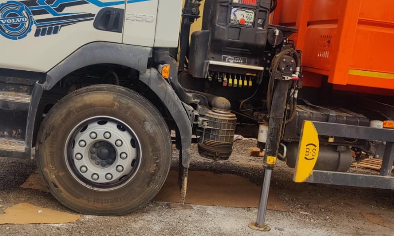 תאונת עבודה בדימונה: גבר נהרג כתוצאה מפגיעת מנוף