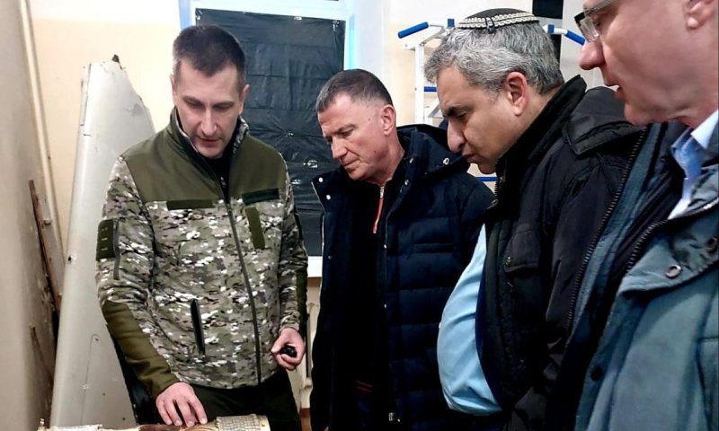 במהלך הביקור בקייב: הח"כים נחשפו לנשק איראני