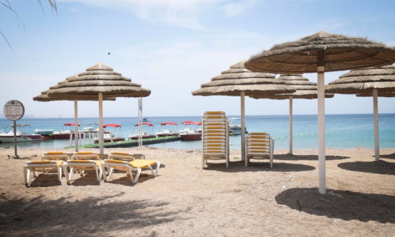 מורדם ומונשם: צעיר במצב קשה לאחר שטבע באילת