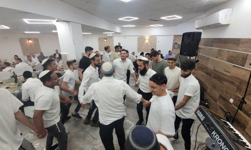 מתנת גיוס: תלמיד שיעור א' סיים את הש"ס תוך 4 שנים