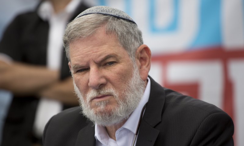 הרב אבי גיסר בביקורת נוקבת נגד תושבי עמונה