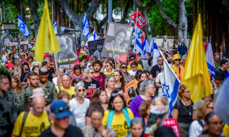בכיר בצוות המו"מ בבשורה קשה למשפחות חטופים