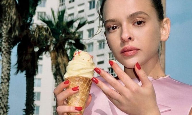 גאווה ישראלית: שירה האס בתמונות לפראדה