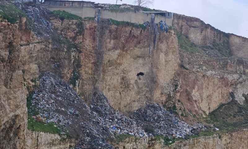 המחדל הסביבתי בבנימין: 'במקום רקטות נחטוף סרטן'