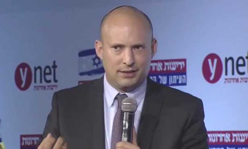 בנט משיב למבקריו: "שיתקפו אותי ויגבו את החיילים". צפו