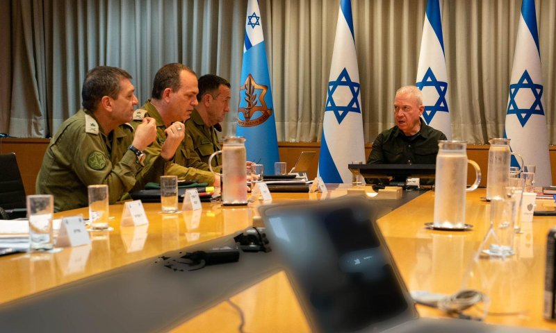 נערכים לתקיפה איראנית: גלנט דן באפשרויות התגובה