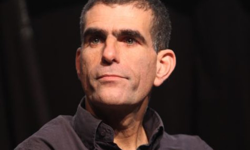 תבוסה בנוק אאוט: מוסי רז משך את עתירתו