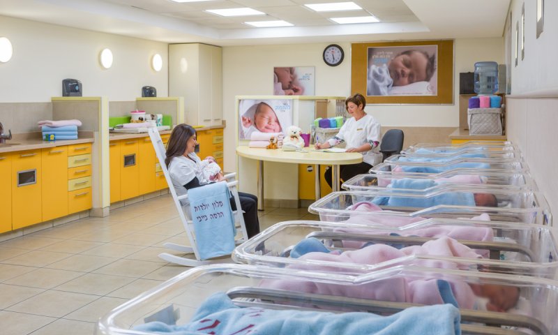 אני פה במלון ההחלמה בגלל הקוואקר