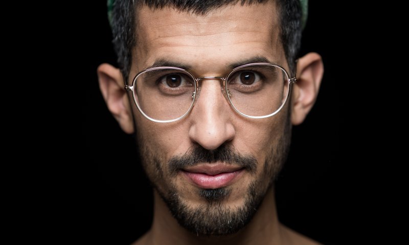 צפו: עמי נגר שר לראשונה על השכול האישי שלו