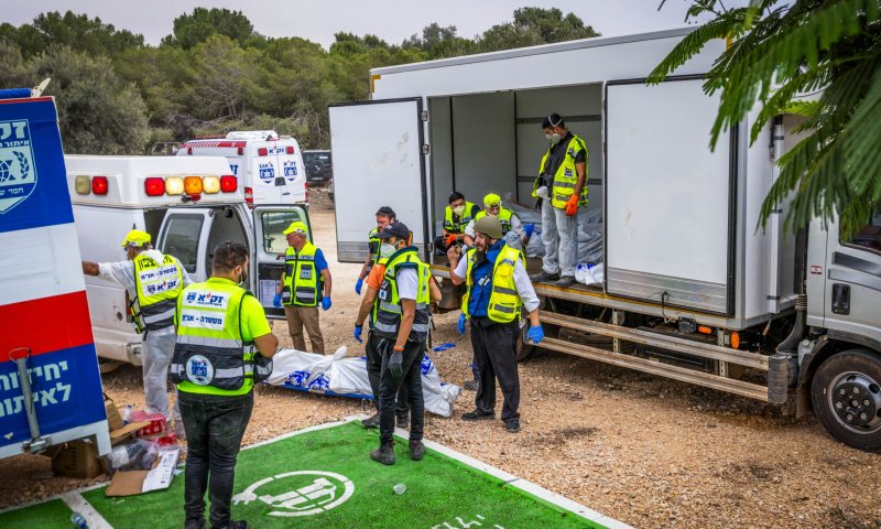 "גם בשבת": הרב לאו בפסק לצוותי הרבנות הצבאית