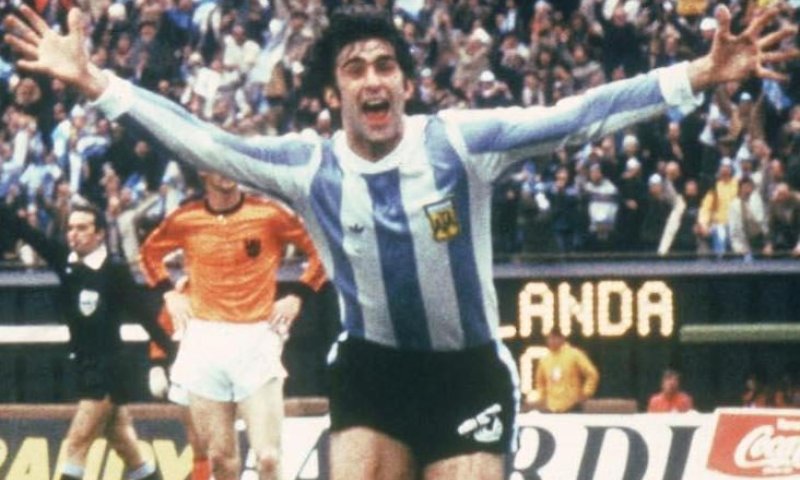 לפני מסי ומראדונה: הכוכב הראשון של ארגנטינה חוגג 71