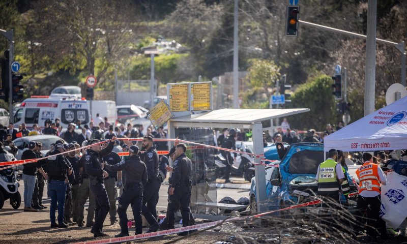 בשורות טובות: שיפור במצבו של האב שילדיו נרצחו בפיגוע