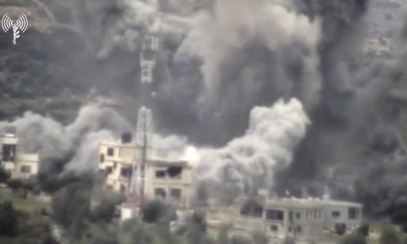 הלחימה בצפון: צה"ל תקף מבנים צבאיים של חיזבאללה