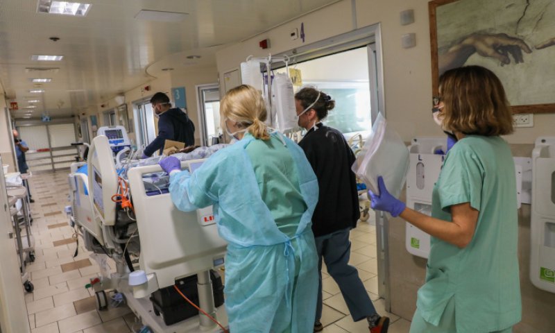 חולת הקורונה שנפטרה- מלכה קבע