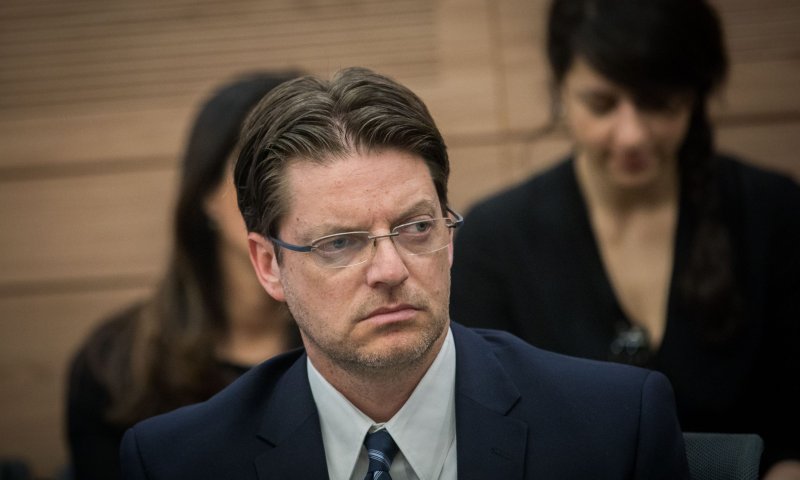 הנהלת בתי המשפט תסביר הסתרת שמות עוזרי שופטים