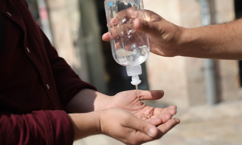 מודיעין: תלמיד נדבק בקורונה- כל ביה"ס בבידוד