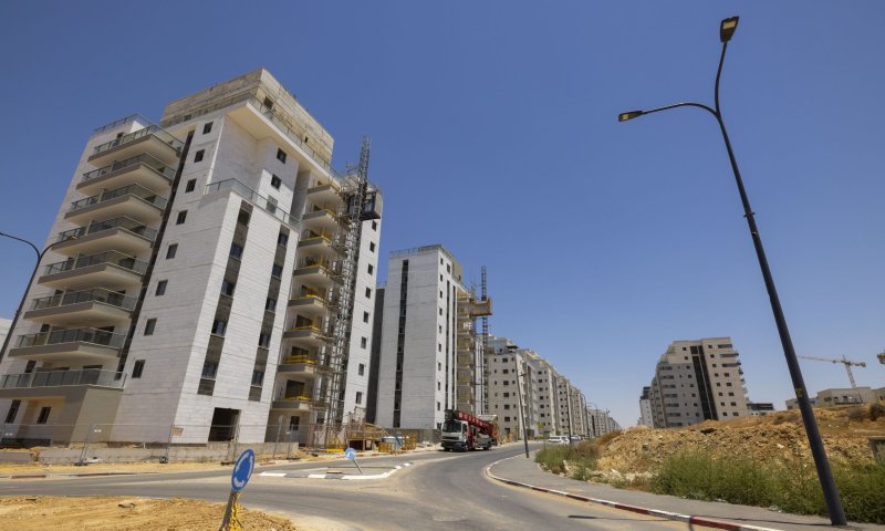האינפלציה נבלמת; מחירי הדיור בירידה