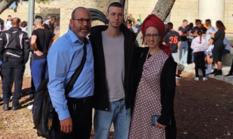 אח החטוף התגייס לצבא: "אף אחד לא פטור מזה"