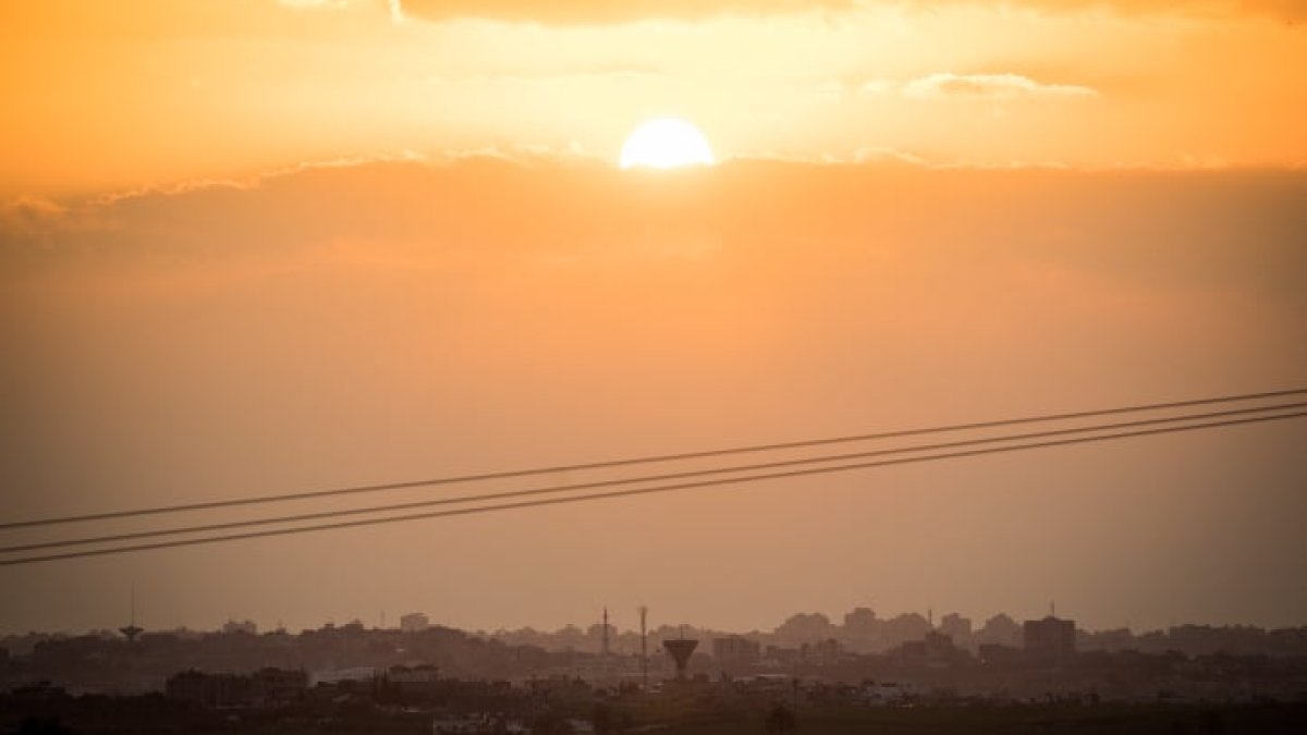 השירות המטאורולוגי: לקראת אירוע קיצוני - סרוגים