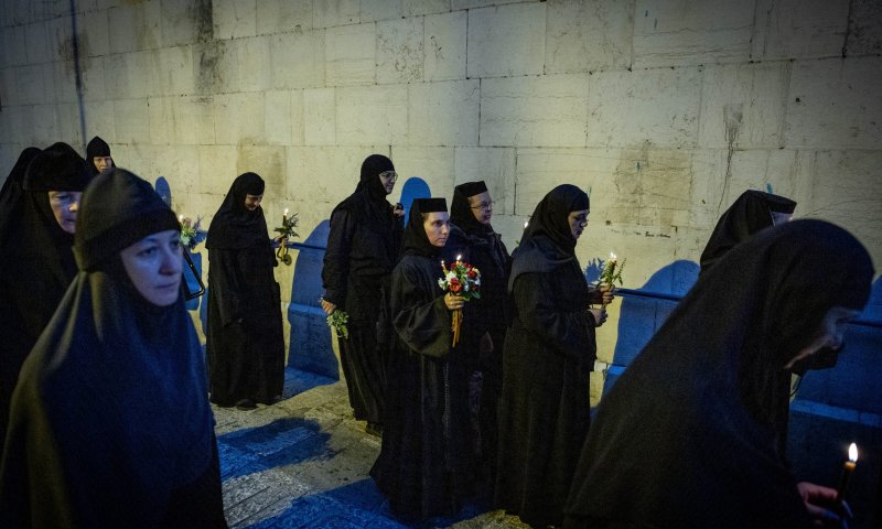 אחרי 10 שנים של מאבק: יהודייה קיבלה גט מהכנסייה