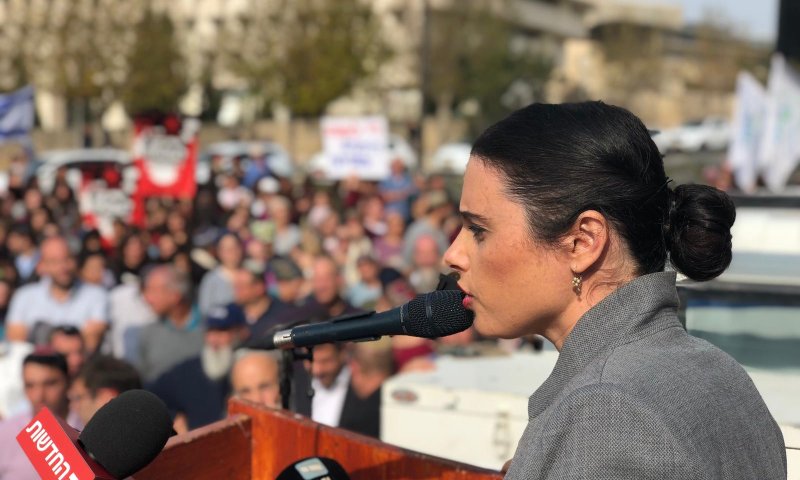 בנט ושקד לנתניהו: "בטרור לא נלחמים כמו בנו"