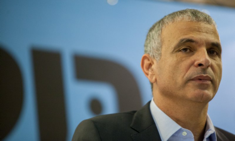 "כחלון בגד בליכוד, חבל לבזבז עליו קולות"