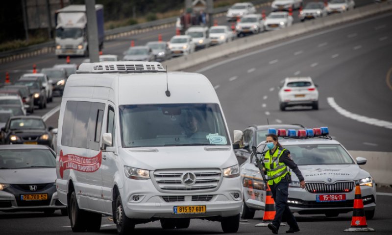 יהיה סגר בחגי תשרי? בנט: "יתכן ונדרש לצעדים כואבים"