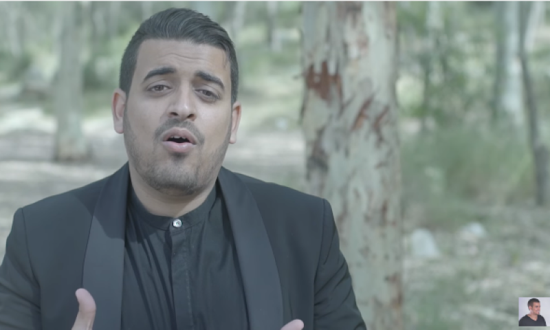 צפו: זוכה 'הפייטן' בסינגל מרגש ועמוס בסלסולים