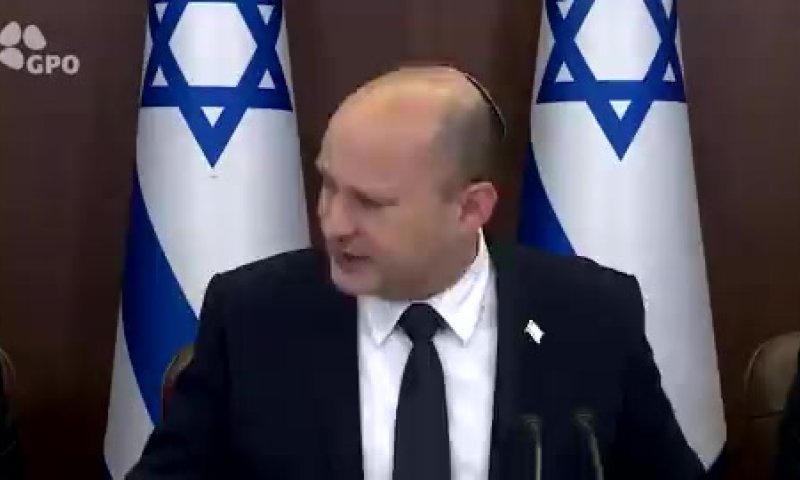 בנט למשפחת הזוג העצור: מחזק אתכם