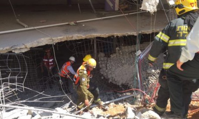 אבד הקשר עם הלכודים; החילוץ עשוי לקחת ימים שלמים