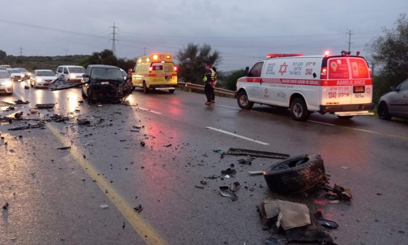 הרוג ושני פצועים בתאונת דרכים סמוך למושב גן שורק