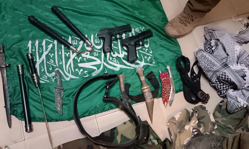 במהלך הלילה: כוחות הביטחון עצרו 37 מבוקשים