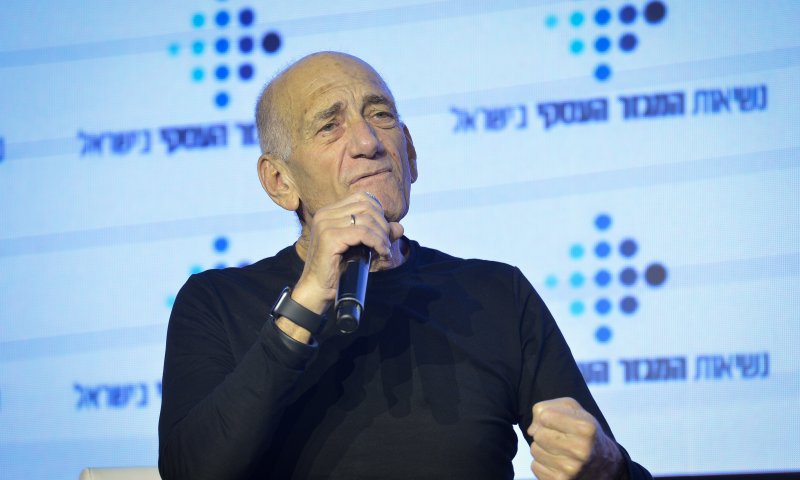 "לראשונה בחיי": אולמרט חושף למי יצביע בבחירות