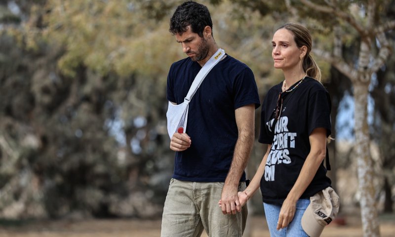 המאבק של שורד השבי שגיא דקל חן: מהניתוח בעזה לשיקום בישראל