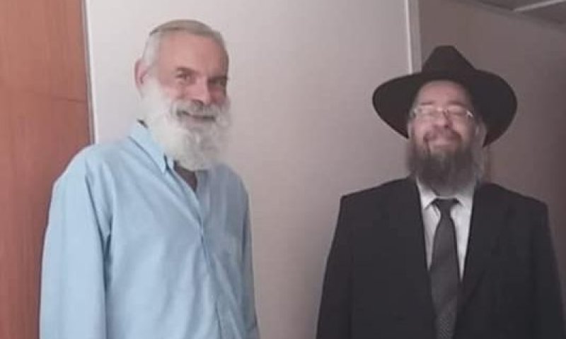 שני מלאכים בשמים: הקשר של הרב הבר והרב רונצקי