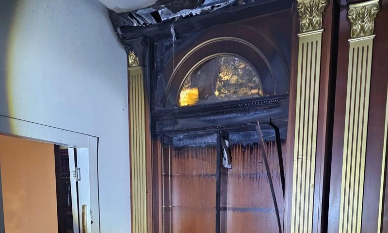 חשד להצתה בביה"כ של הרב יוסף: צלב צויר על בית סמוך | תיעוד