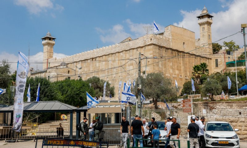 אייל גלמן זכה בבחירות ליישוב היהודי בחברון