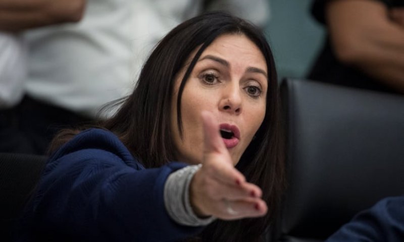 רגב משתוללת על סמוטריץ': "פישר; מגודל; מי אתה?"