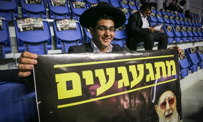 שנה לפטירת הרב עובדיה &ndash; רוח רעה מרחפת על הארץ