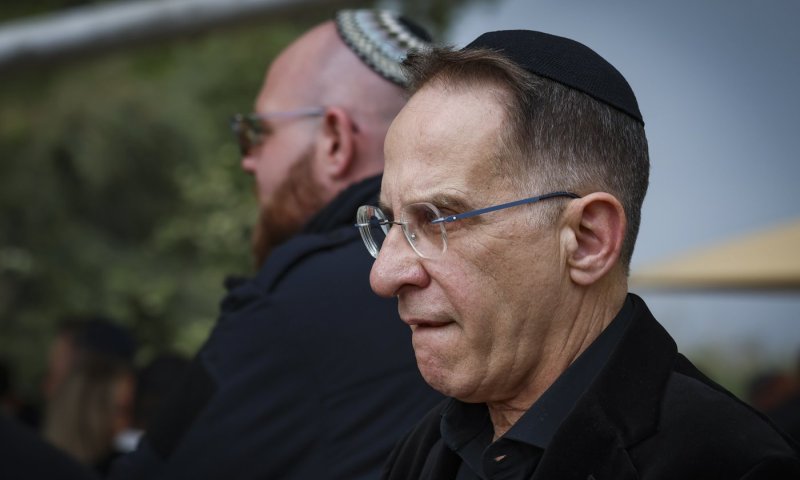 בצל דרישת הפרקליטות: ברוורמן התחייב לא לשוב ללשכת רה"מ