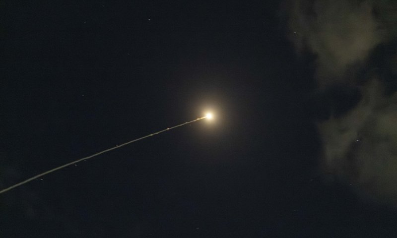 טיל איראני בדרך לחברון: אזעקות נשמעו בירושלים ובגוש עציון